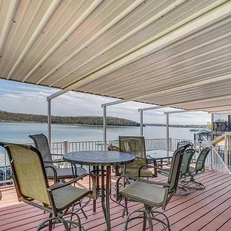 Waterfront Lake Of The Ozarks Home With Private Dock